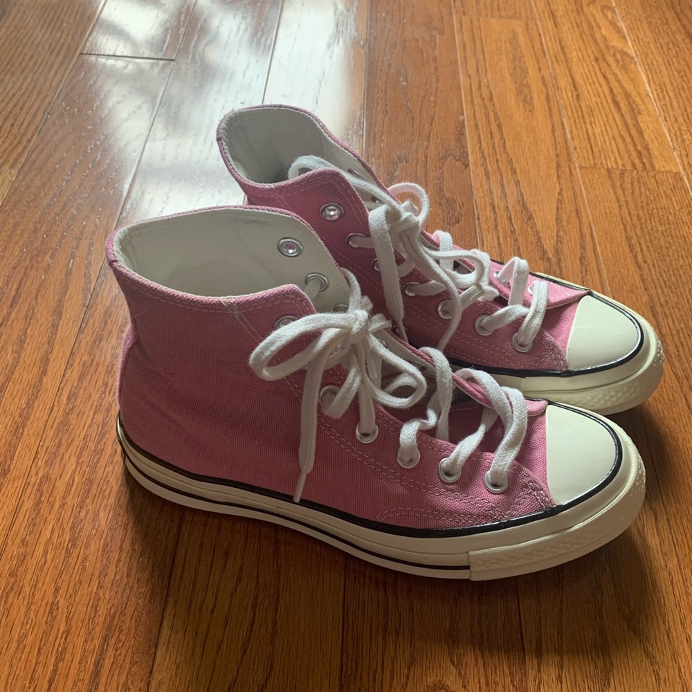 Bright pink Converse / Chuck Taylors